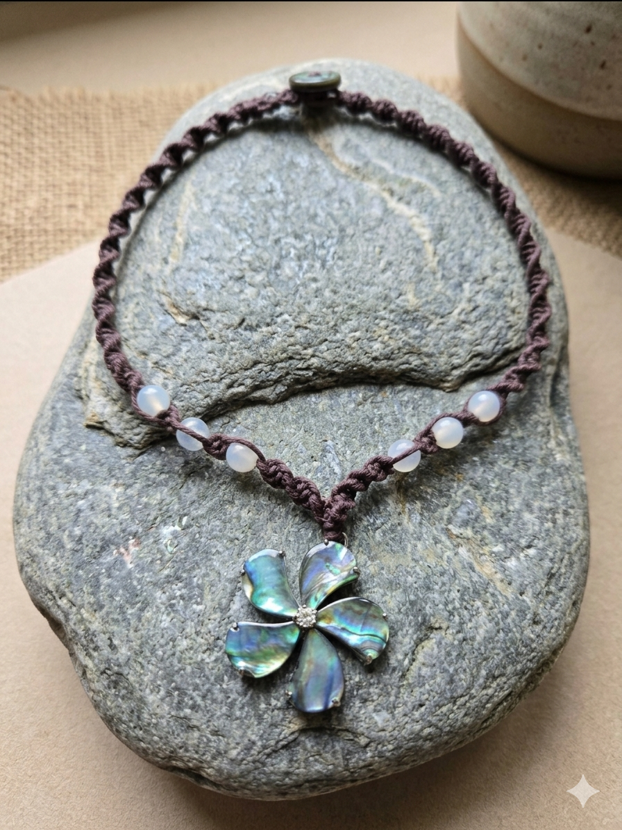 ABALONE SHELL Macrame Hemp Necklace